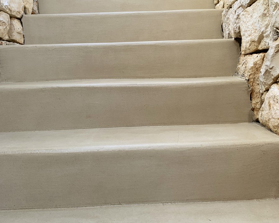 Tierra Dulce, mikrocement Rustic, mat; stepenice made by Efekt i Cement design materijali